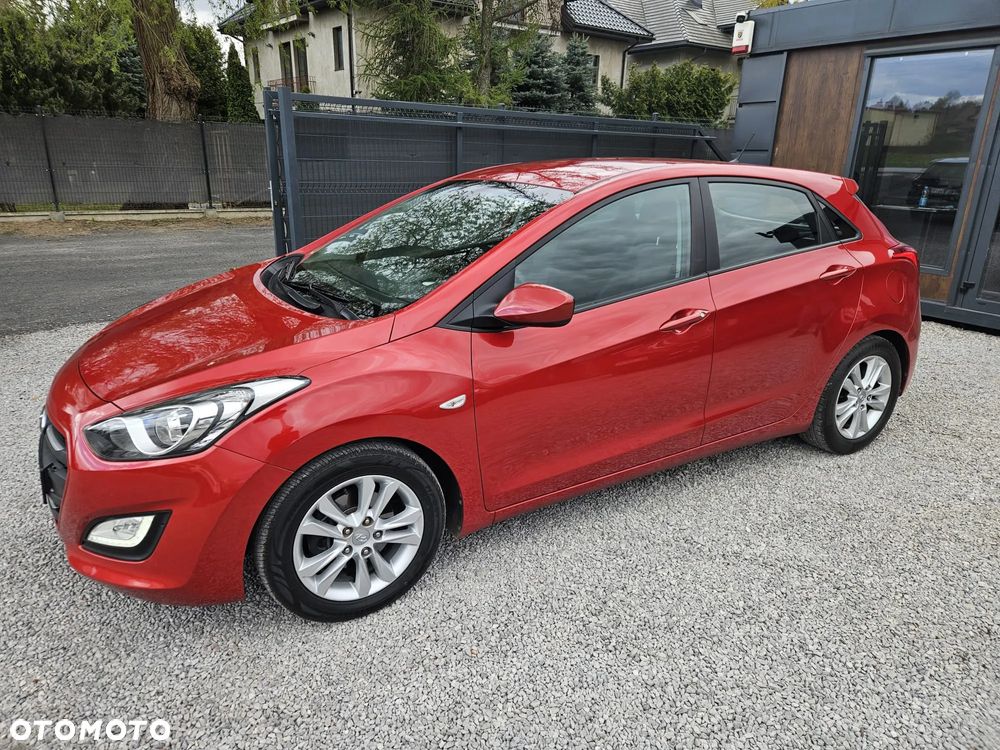 Hyundai i30 blue 1.4 Classic - 3