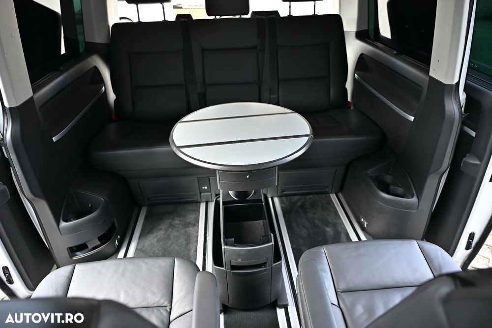 Volkswagen Multivan - 7