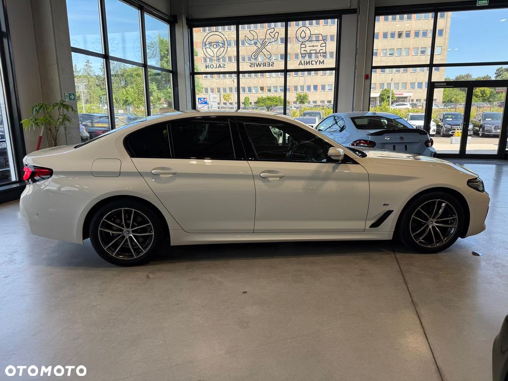 BMW Seria 5 520d MHEV M Sport sport - 21