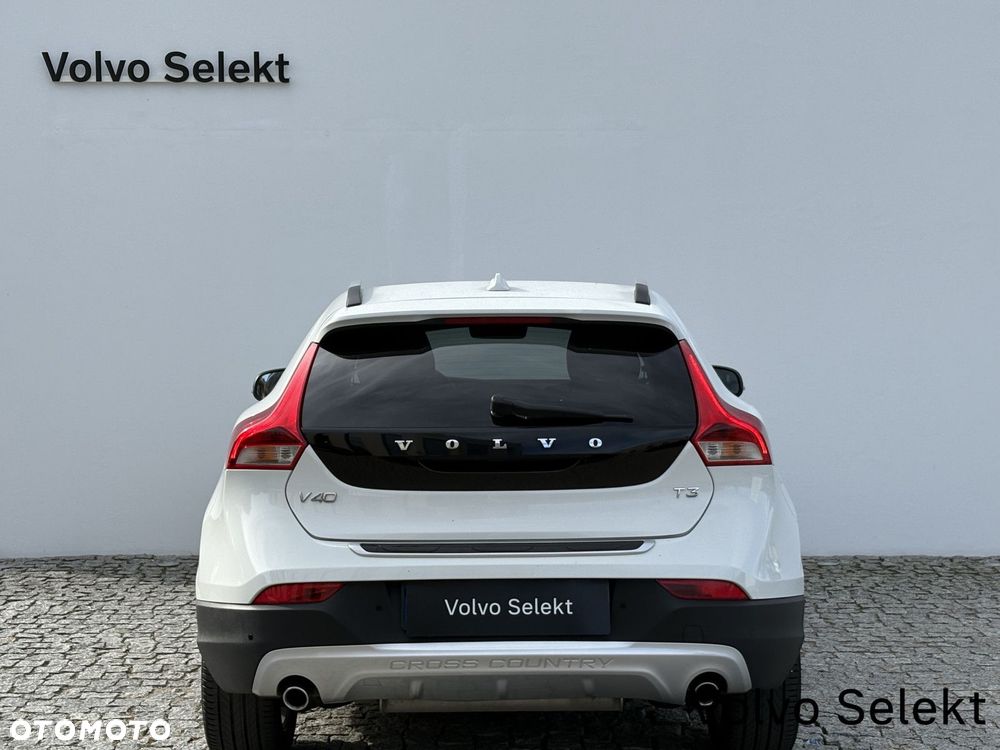 Volvo V40 - 8