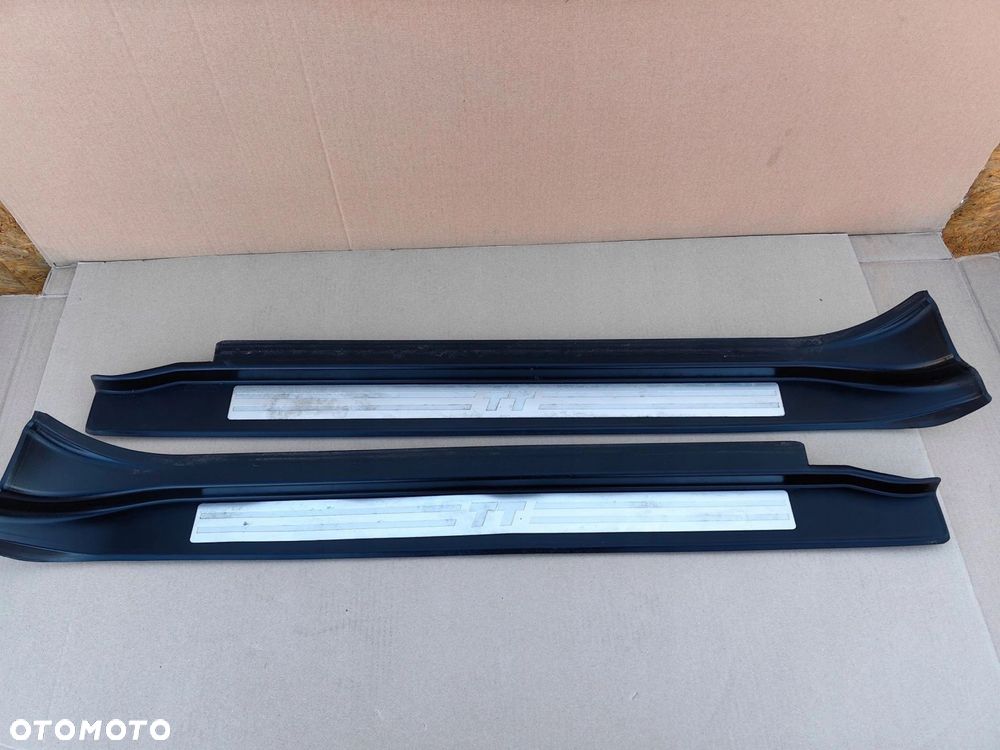 Listwy nakładki na progi wewnętrzne AUDI TT 8N 8N0853492 8N0853491 komplet - 1