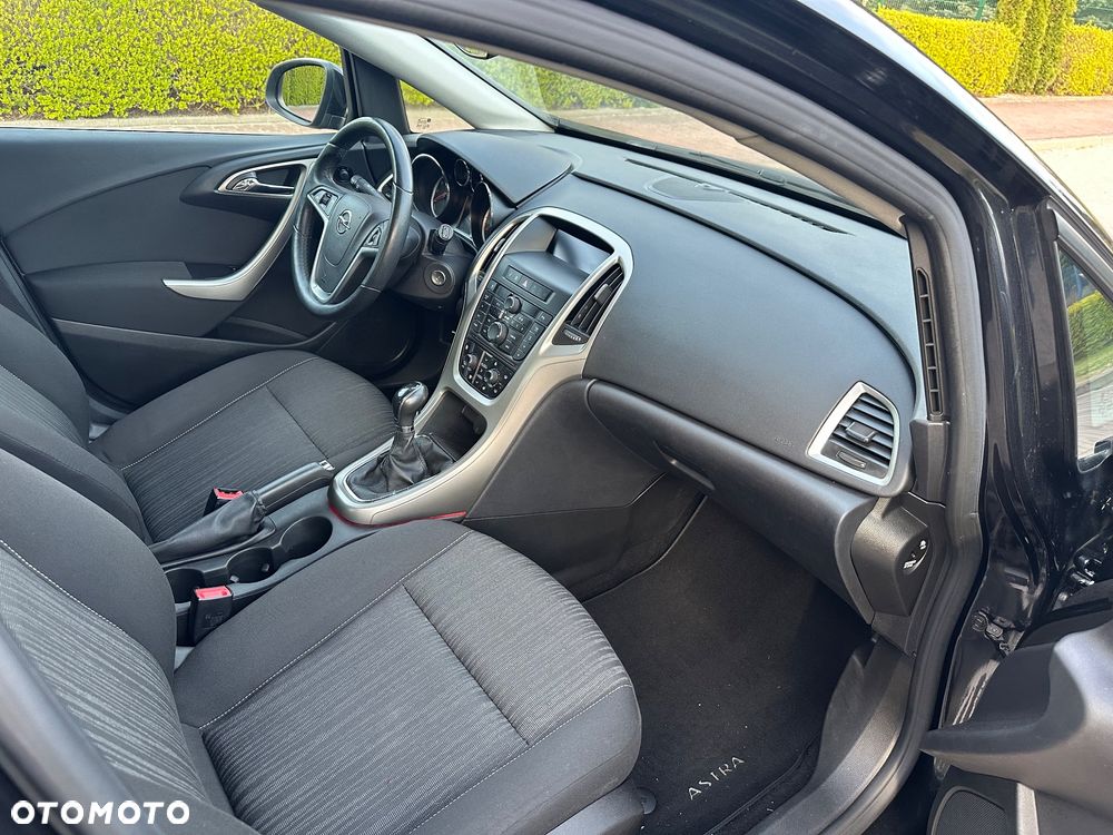 Opel Astra 1.4 EcoFLEX 150 Jahre - 17