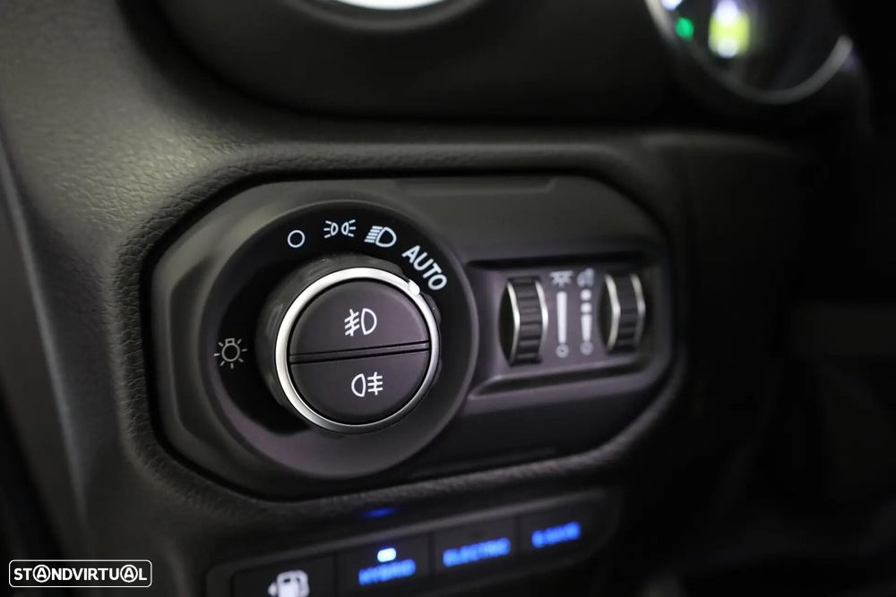 Jeep Wrangler Unlimited 2.0 TG 4xe Sahara - 47