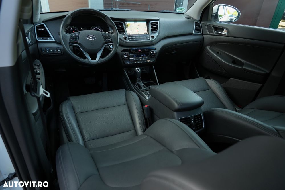 Hyundai Tucson - 12