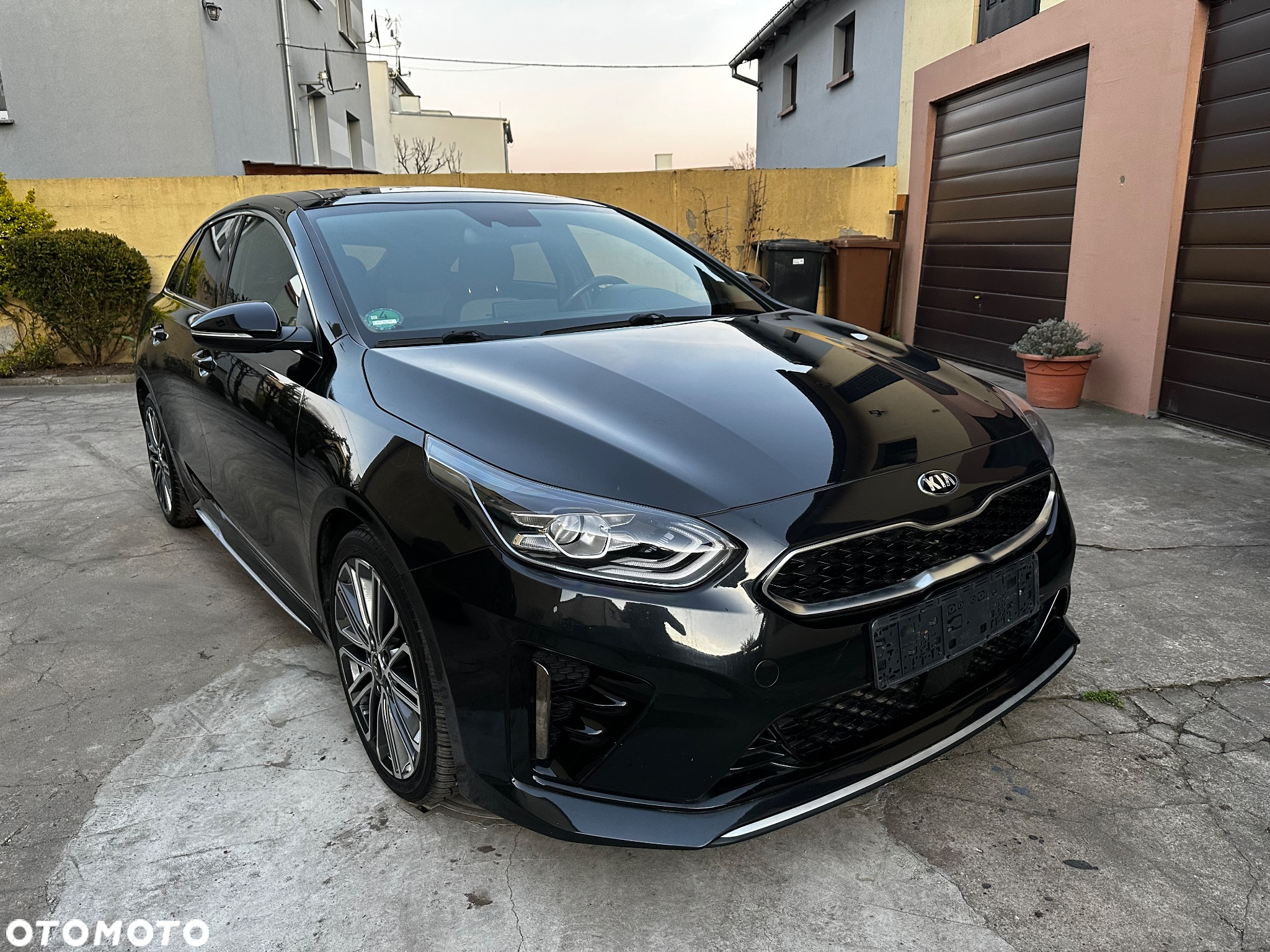 Kia ProCeed 1.4 T-GDI DCT7 OPF GT LINE - 12