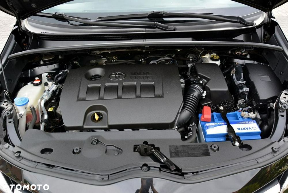 Toyota Verso 1.8 Premium 7os EU6 - 39