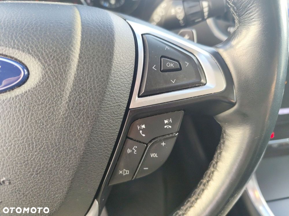 Ford S-Max - 24