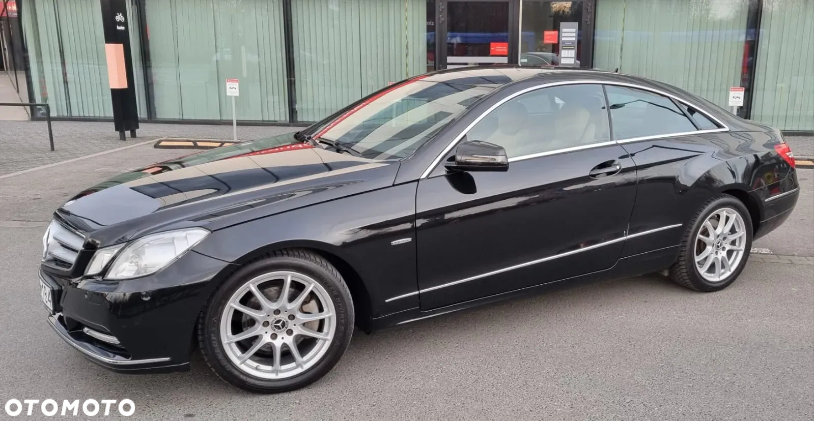 Mercedes-Benz Klasa E 250 CGI BlueEffICIENCY - 17