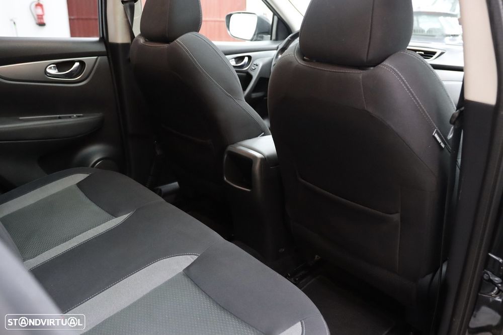 Nissan Qashqai 1.3 DIG-T N-Connecta J18 Led - 15