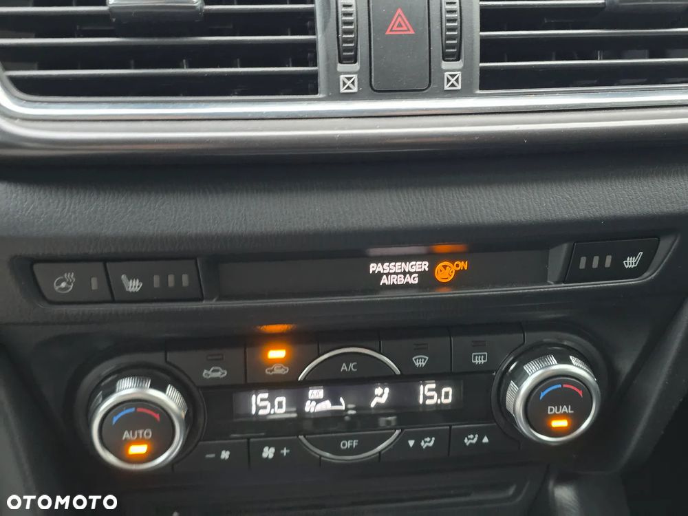 Mazda 3 - 12