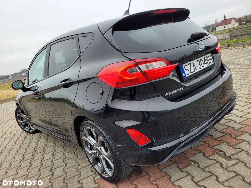 Ford Fiesta 1.0 EcoBoost S&S ST-LINE - 39