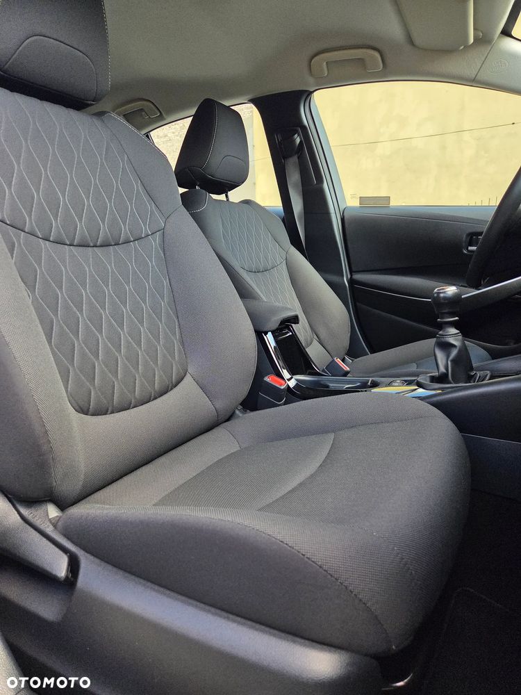 Toyota Corolla 1.5 Comfort - 16