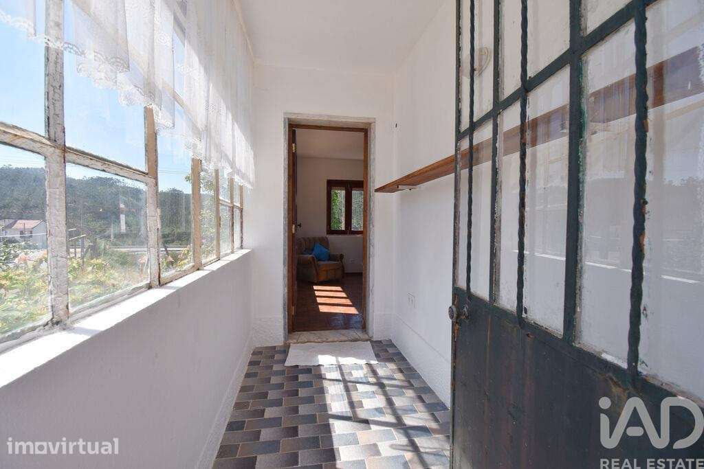 Moradia geminada T3 em São Miguel, Santa Eufémia e Rabaçal de 225 m2 - Grande imagem: 5/34