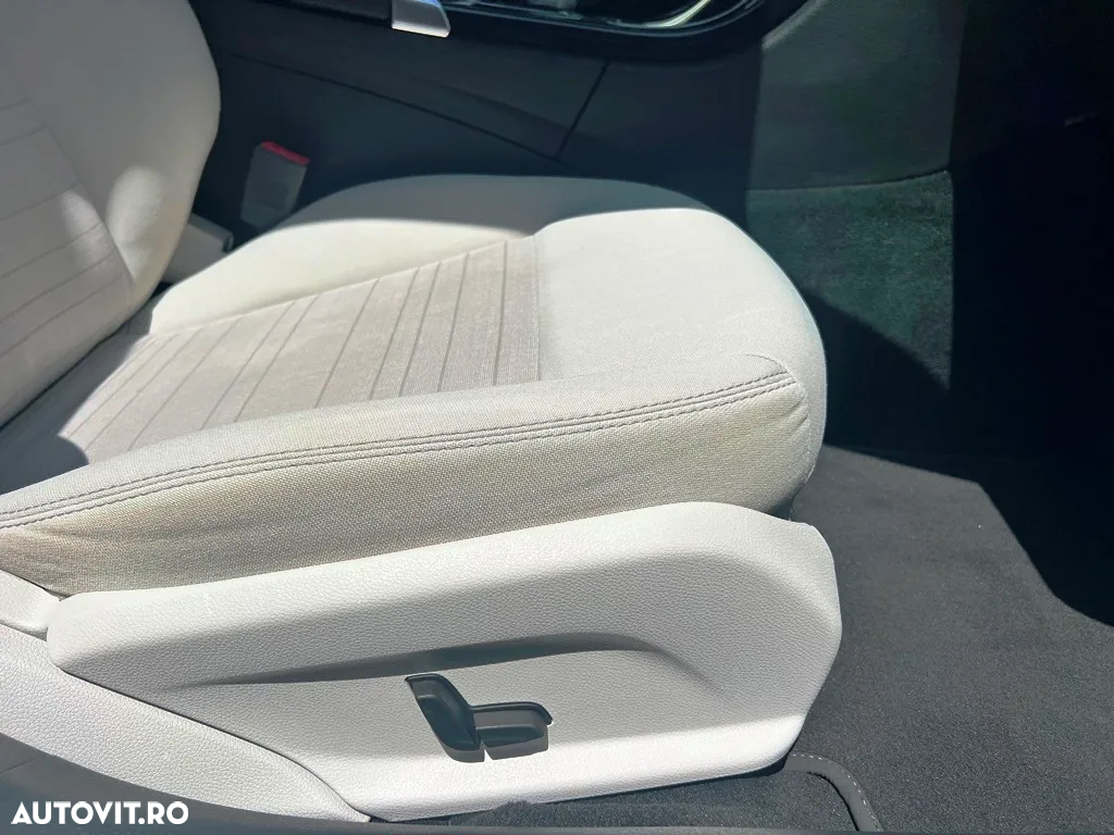 Mercedes-Benz C - 13