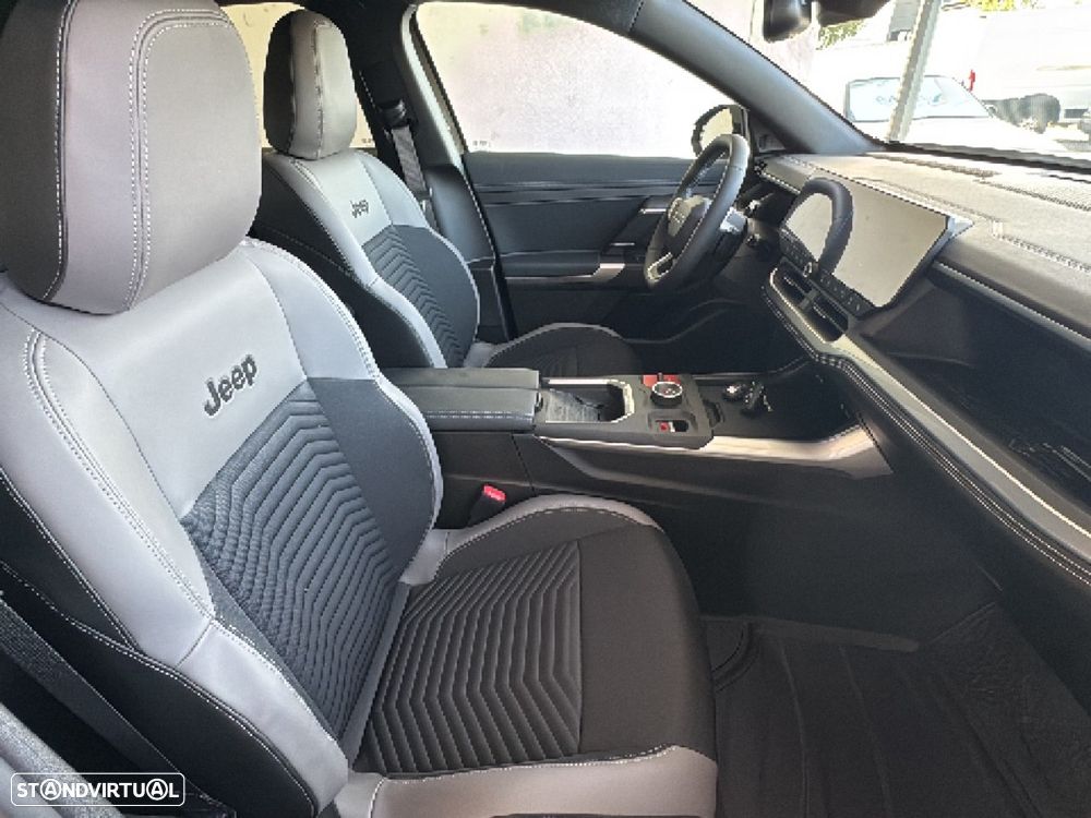 Jeep Compass 1.6 e-Hybrid Plug-in First Edition - 12
