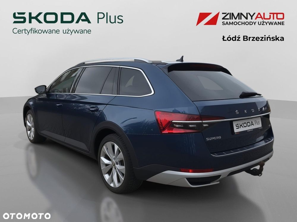 Skoda Superb 2.0 TDI SCR 4x4 Scout DSG - 9