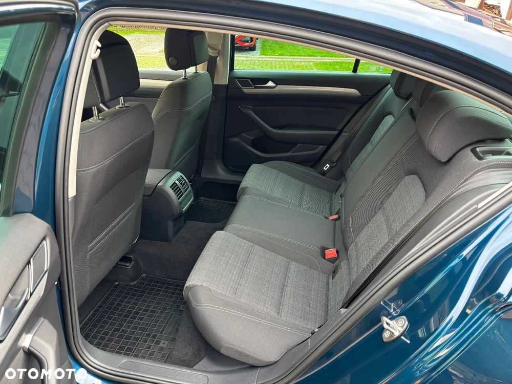 Volkswagen Passat ver-1-5-tsi-evo-business-dsg - 30