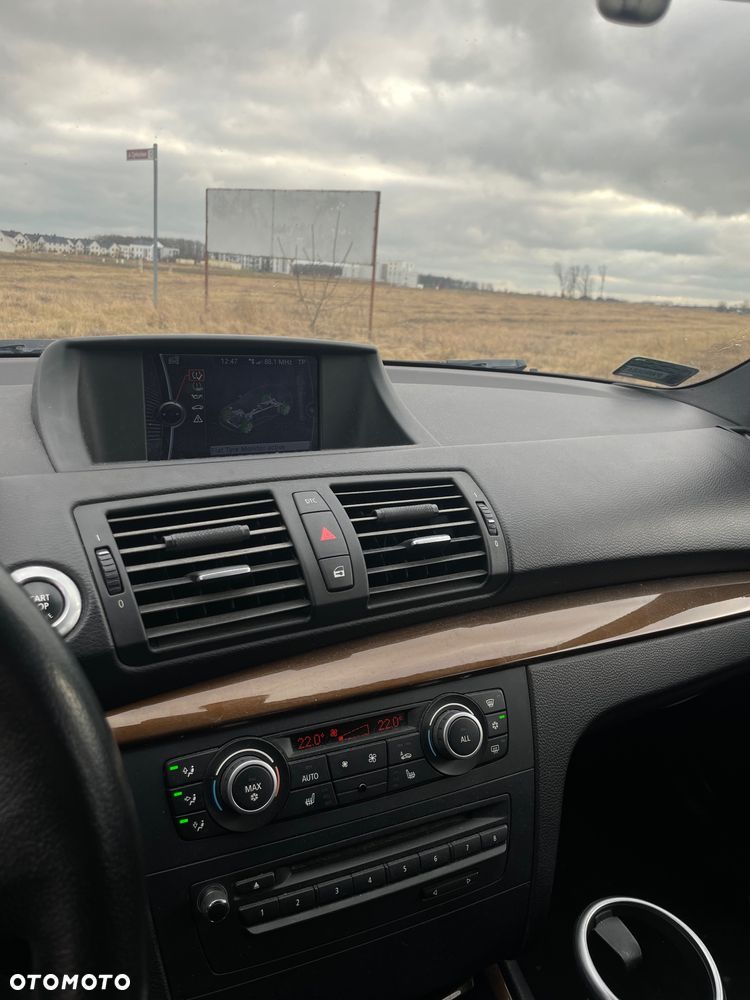 BMW Seria 1 118i - 12