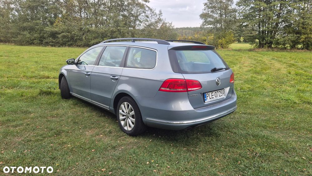 Volkswagen Passat - 6