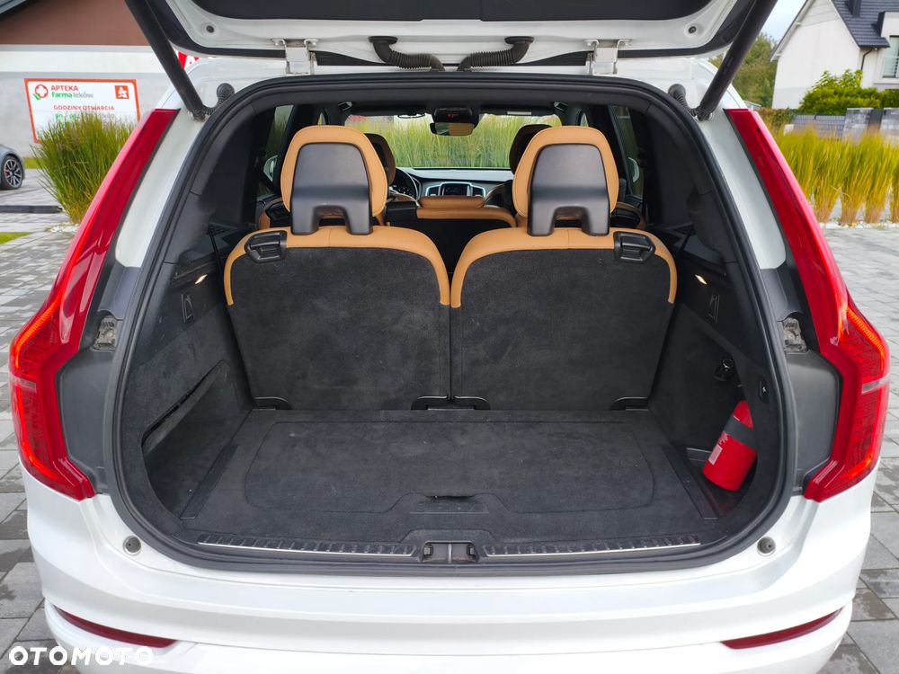 Volvo XC 90 D5 AWD Geartronic Momentum - 19