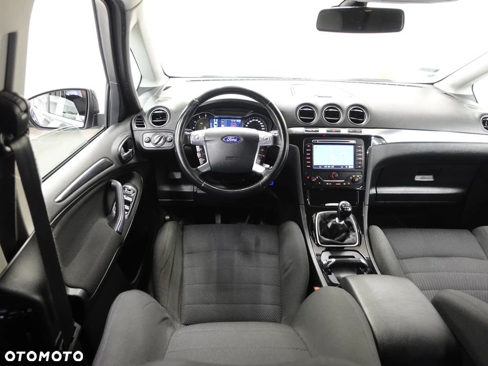 Ford S-Max - 28
