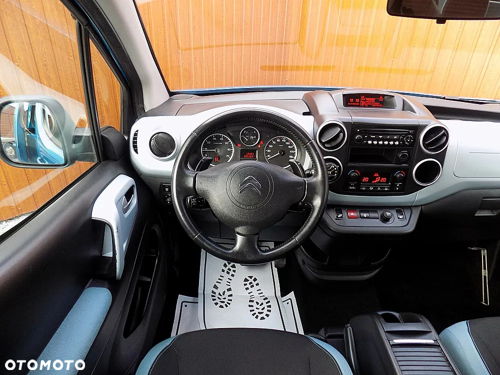 Citroën Berlingo Multispace e-HDi 90 FAP EGS6 Exclusive - 14