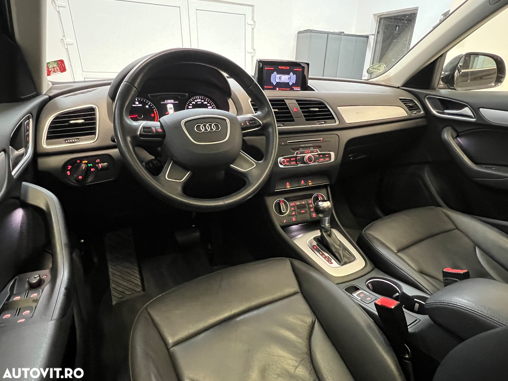Audi Q3 2.0 TDI S tronic - 6
