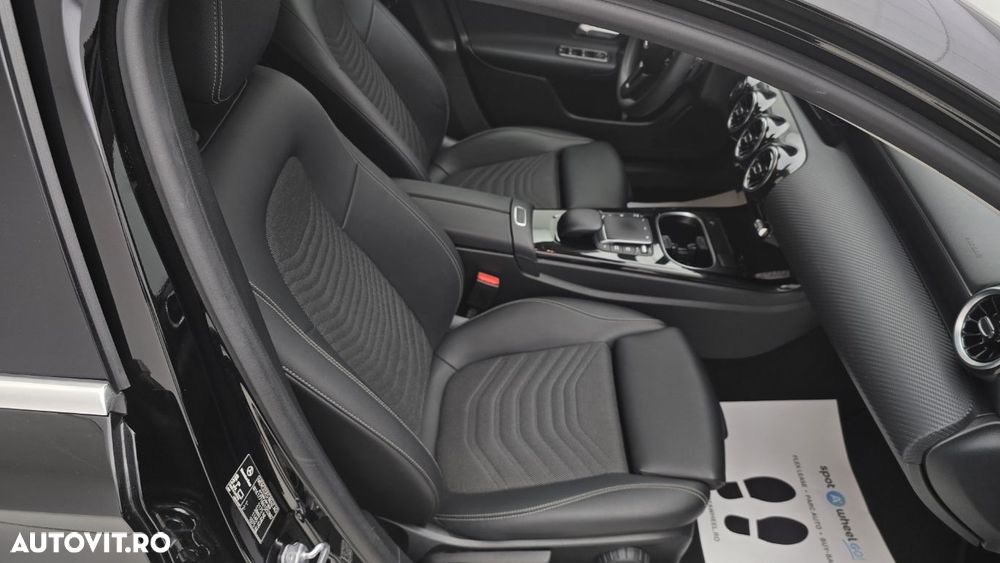 Mercedes-Benz A - 19