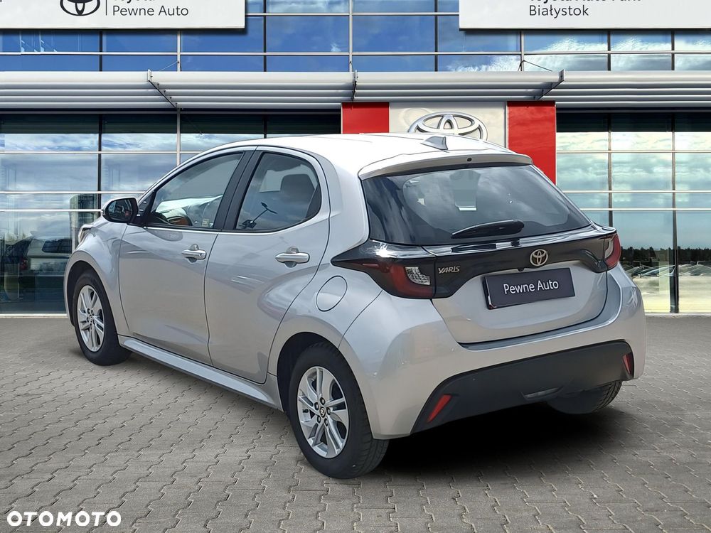 Toyota Yaris 1.5 Comfort - 4