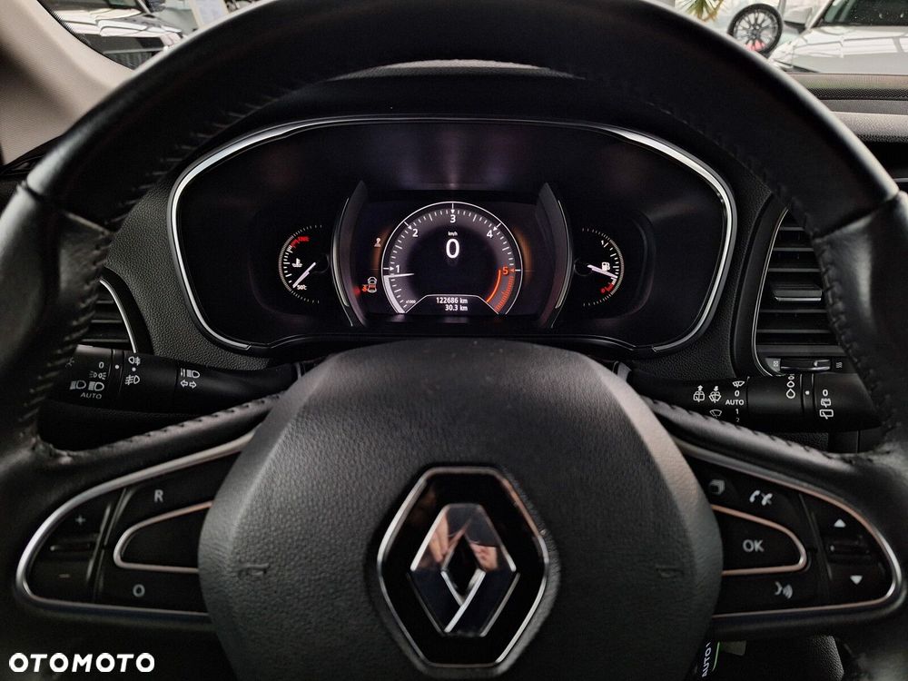 Renault Megane 1.5 Blue dCi Business - 22