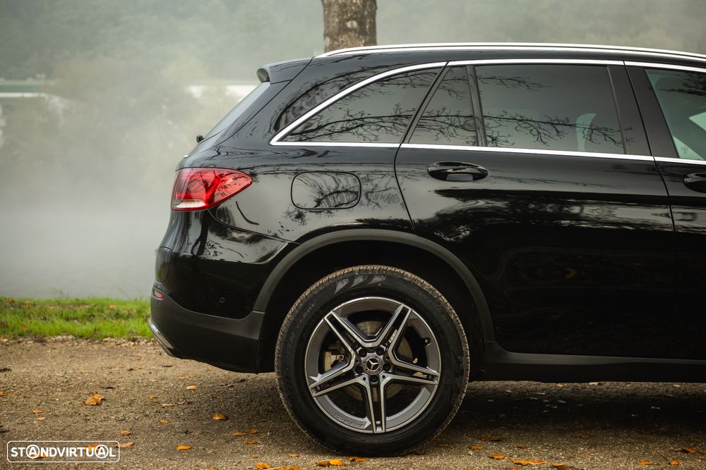 Mercedes-Benz GLC 300 de 4Matic 9G-TRONIC AMG Line Plus - 11