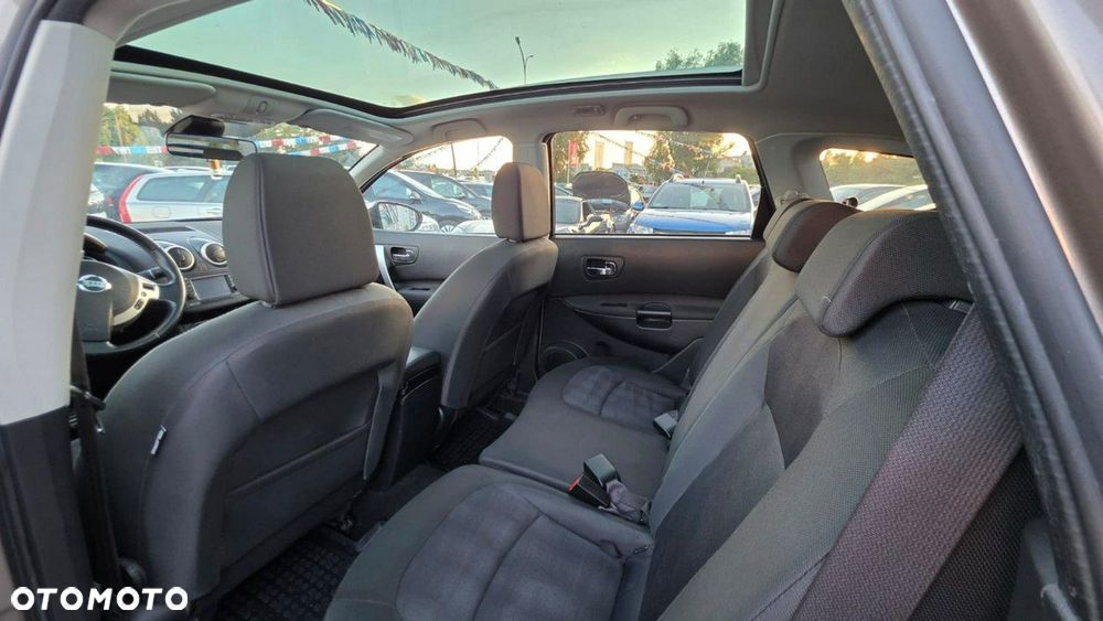 Nissan Qashqai+2 - 27