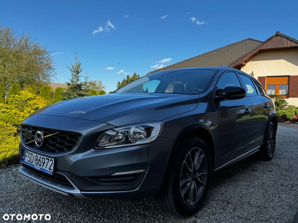 Volvo V60 Cross Country D3 Geartronic - 2