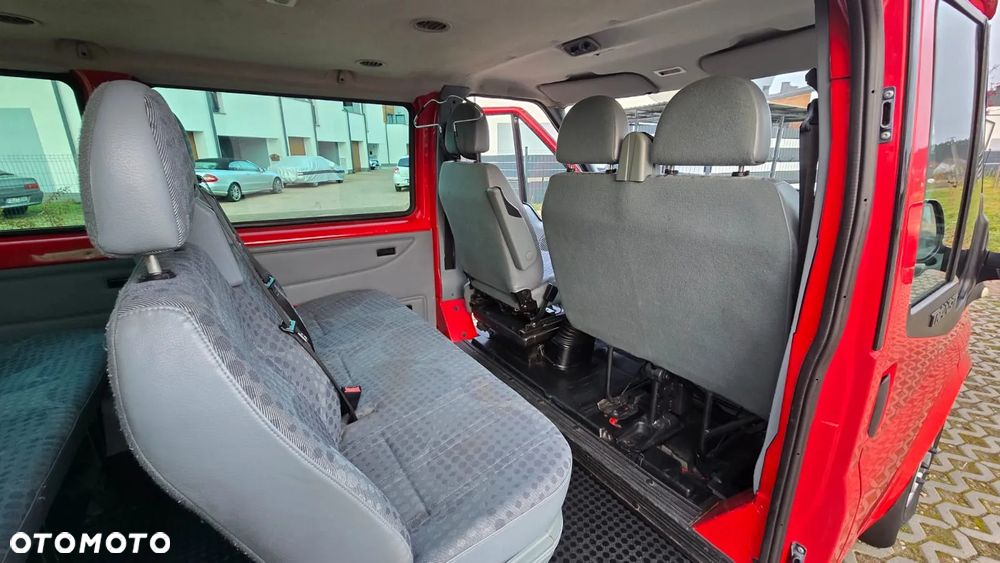 Ford Transit - 17
