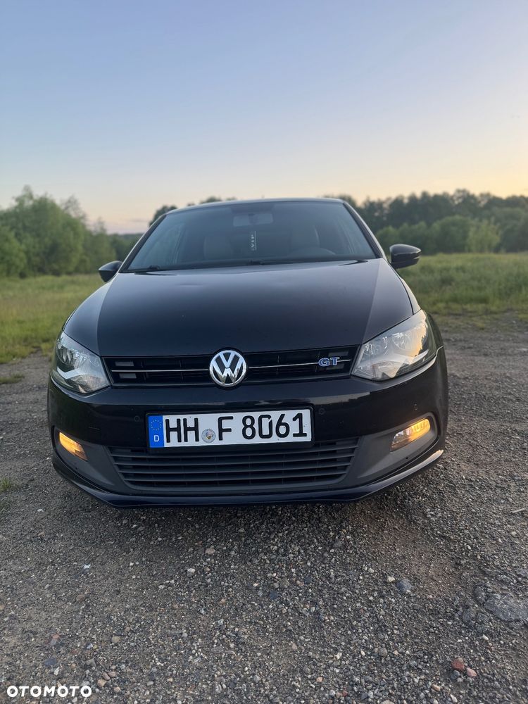 Volkswagen Polo - 1