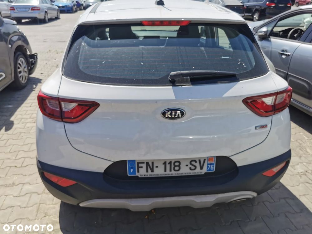 Kia Stonic 1.0 T-GDI L - 8