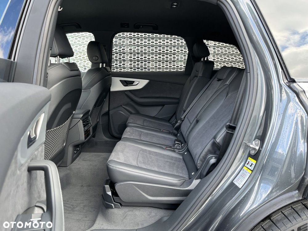 Audi Q7 - 15