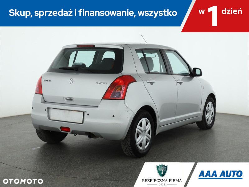 Suzuki Swift - 6