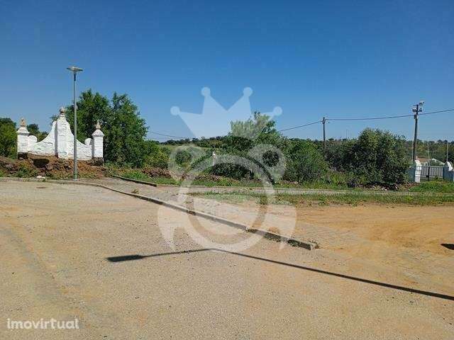 LOTE / TERRENO URBANO - Grande imagem: 2/6