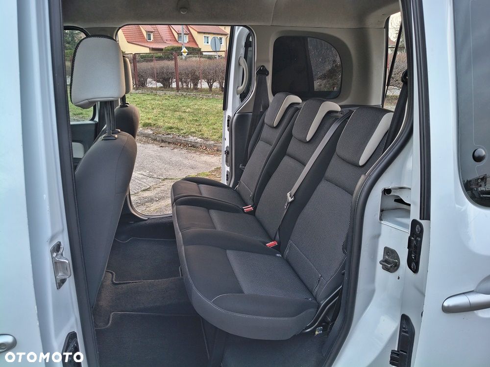Renault Kangoo dCi 110 FAP Luxe - 29