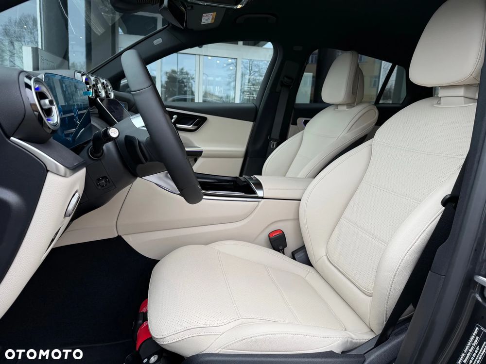 Mercedes-Benz GLC 200 d 4Matic 9G-TRONIC Avantgarde Advanced - 13