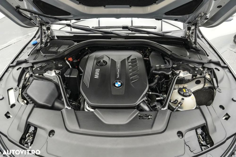BMW Seria 7 730d xDrive - 33