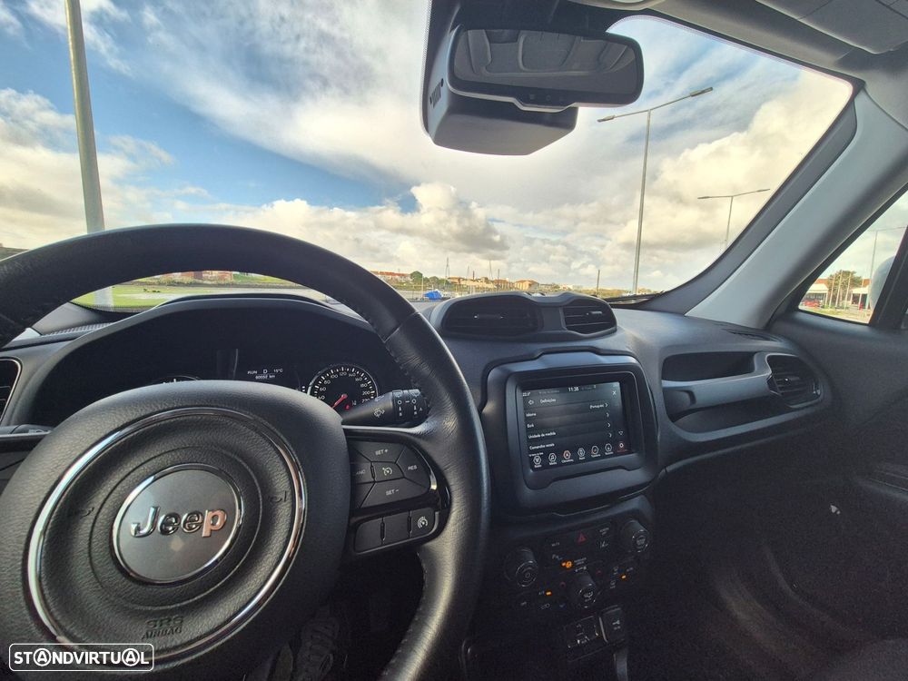 Jeep Renegade 1.3 T Night Eagle DCT - 15