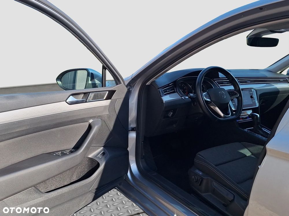 Volkswagen Passat 1.5 TSI EVO Business DSG - 28