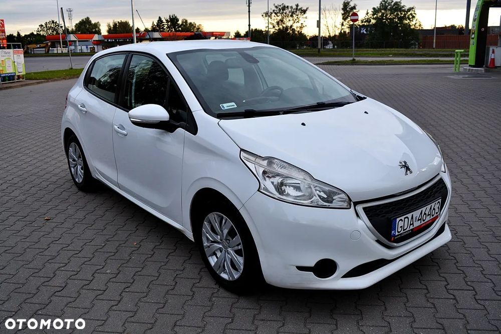 Peugeot 208 HDi 68 Access - 12