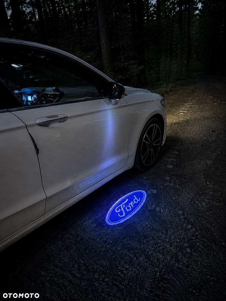 Ford Fusion - 7