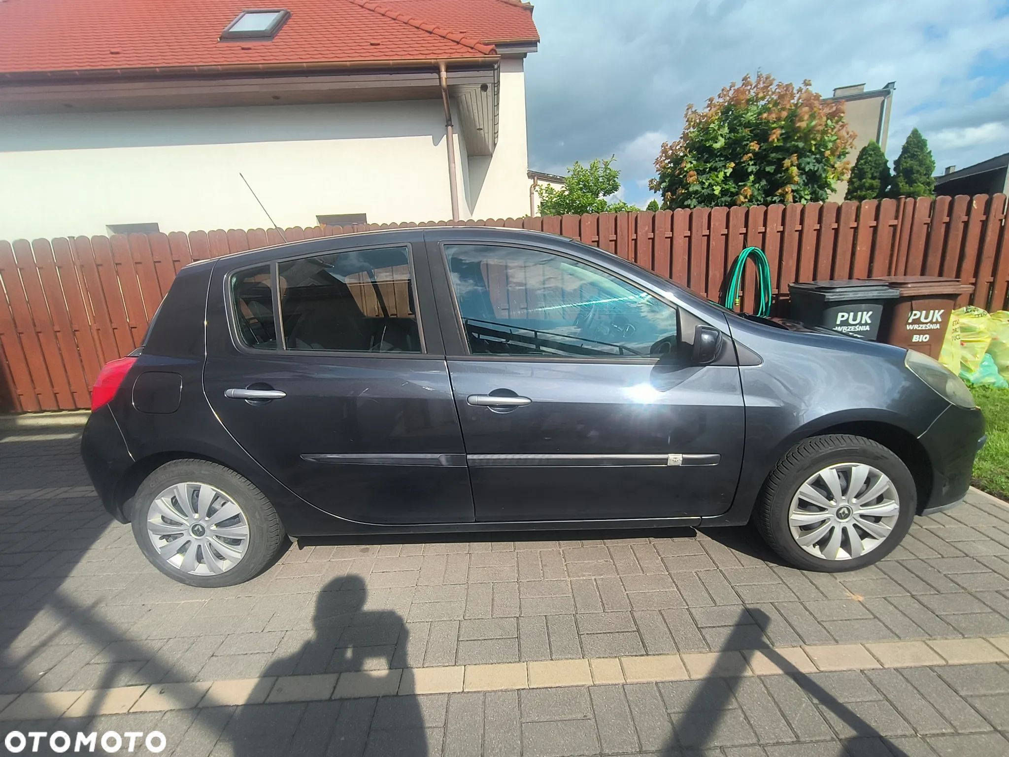 Renault Clio - 1