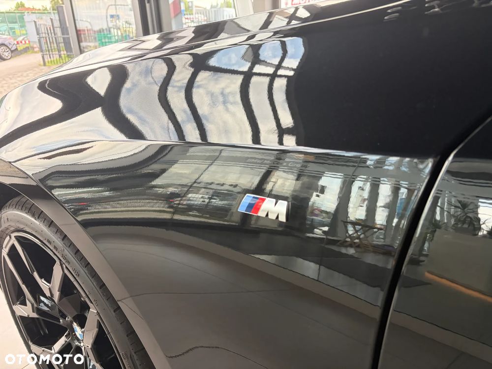 BMW Seria 3 320d mHEV - 13