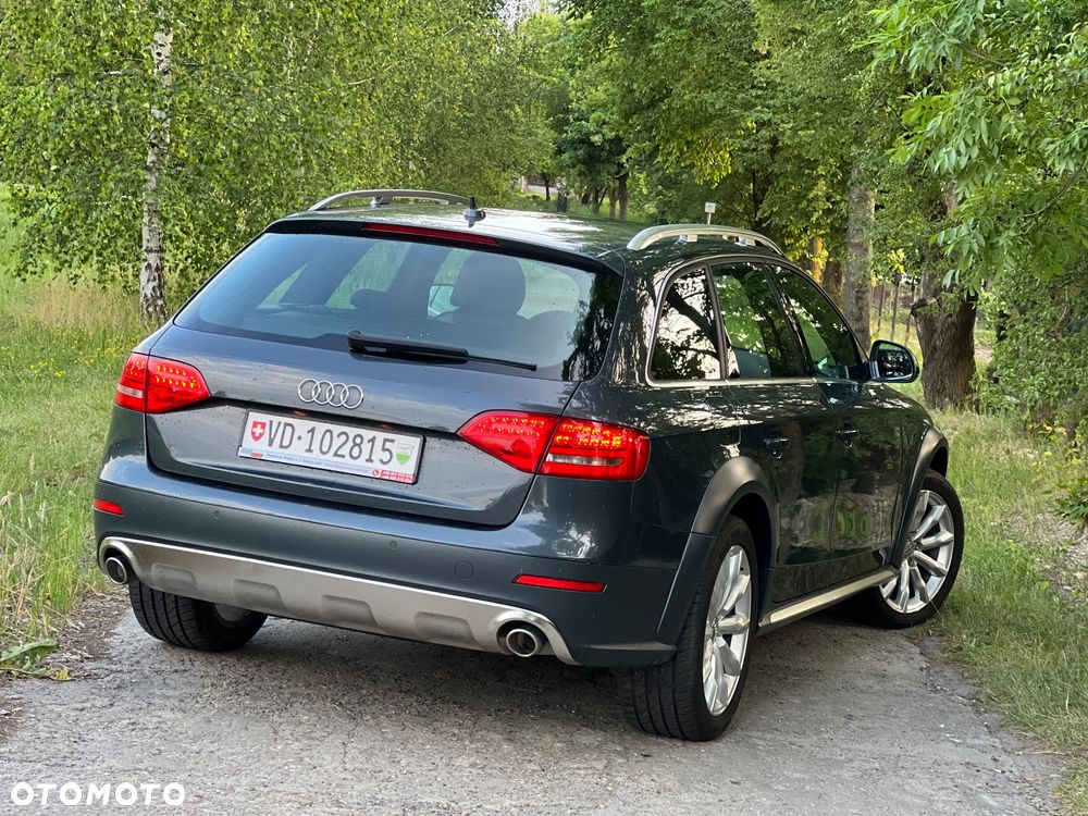 Audi A4 Allroad 3.0 TDI DPF S tronic - 11