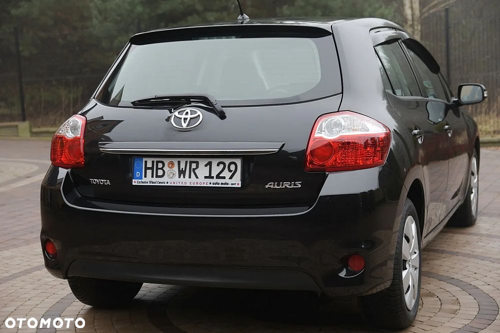 Toyota Auris - 7